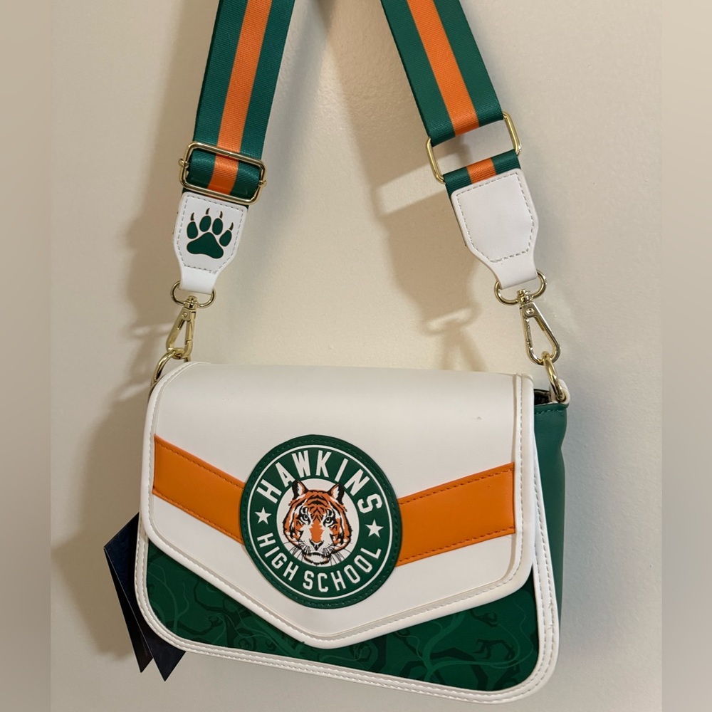 Loungefly Green and White Crossbody Bag - Picture 4 of 7